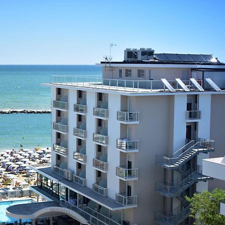 Hotel Universal بيلاريا-إيجيا مارينا المظهر الخارجي الصورة